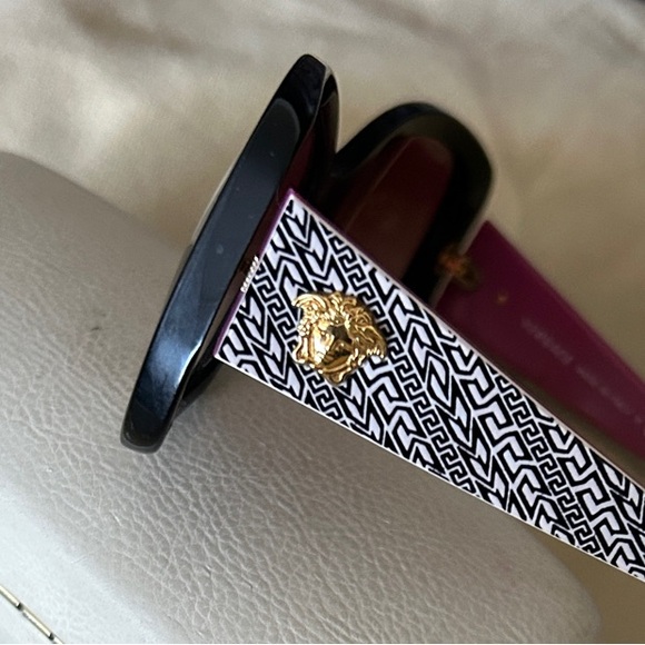 Versace Sunglasses with Black & White Frame and Pink Accents - Picture 6 of 12